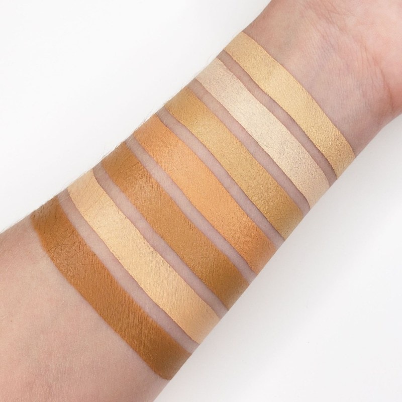 Crown 15 Colour Crème Foundation Palette - Image 2