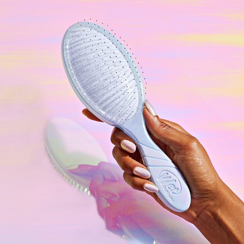 WetBrush Pro Detangler Holographic - Image 6