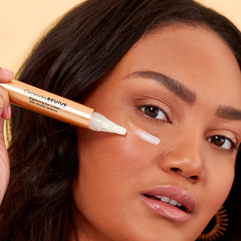 GrandeREVIVE Brightening Eye Cream with Wrinkle Defense, 7ml - Image 11