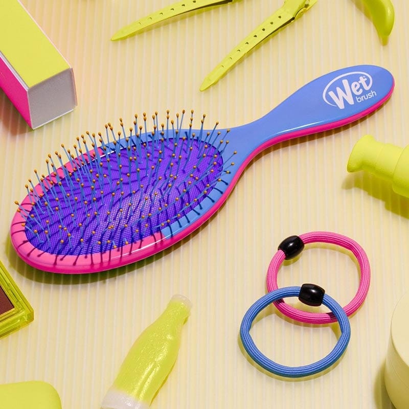 WetBrush Color Me Happy & Style Kit, Brush & 2 Bands - Image 5