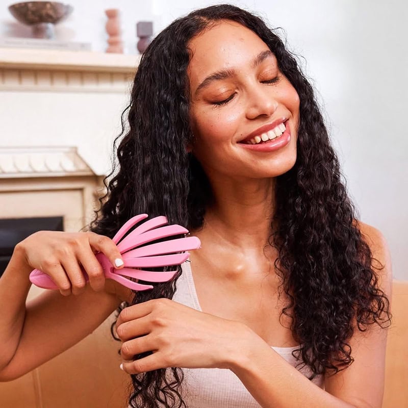 WetBrush Go Green Curl Detangling Brush - Image 5